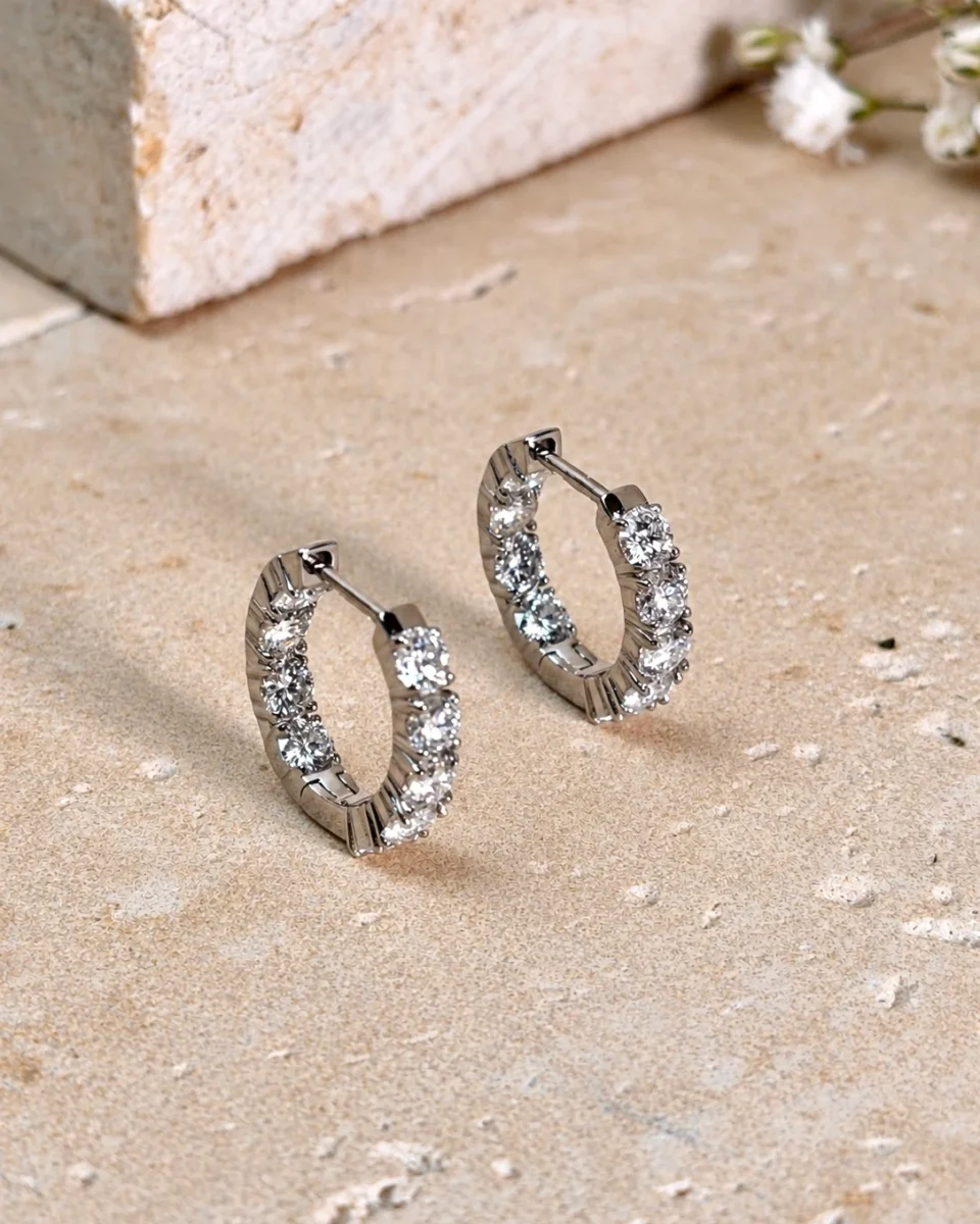 Hoops Suspiro de moissanita en plata 925 – Maison Akari